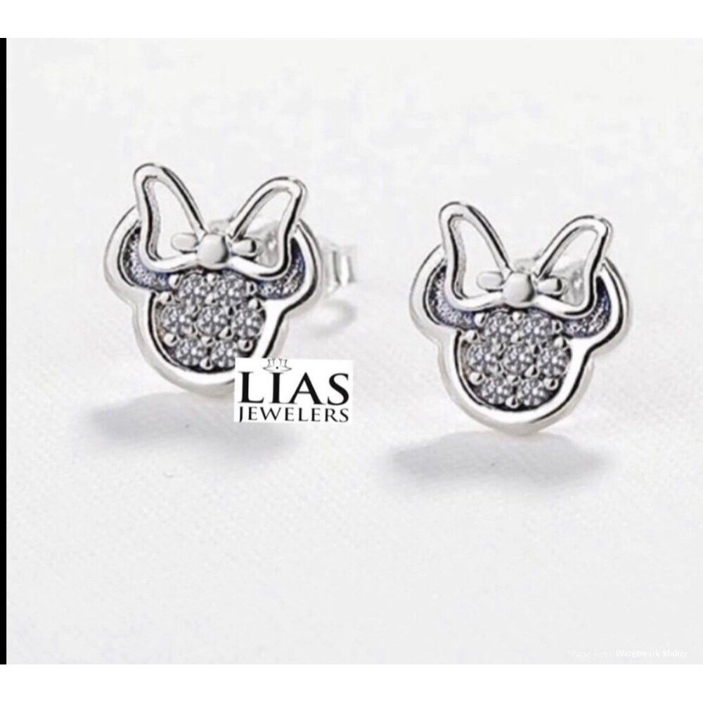 Brand New 18k White Gold Studs Earrings Minnie Mouse